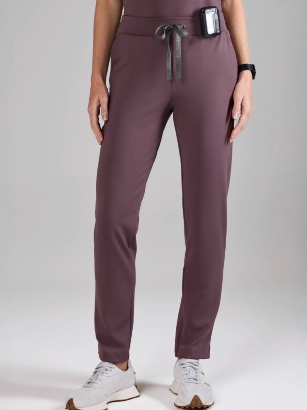 NWT Figs Tena FORMx Slim Tapered Scrub Pants